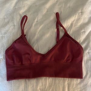 Lululemon bra size 4